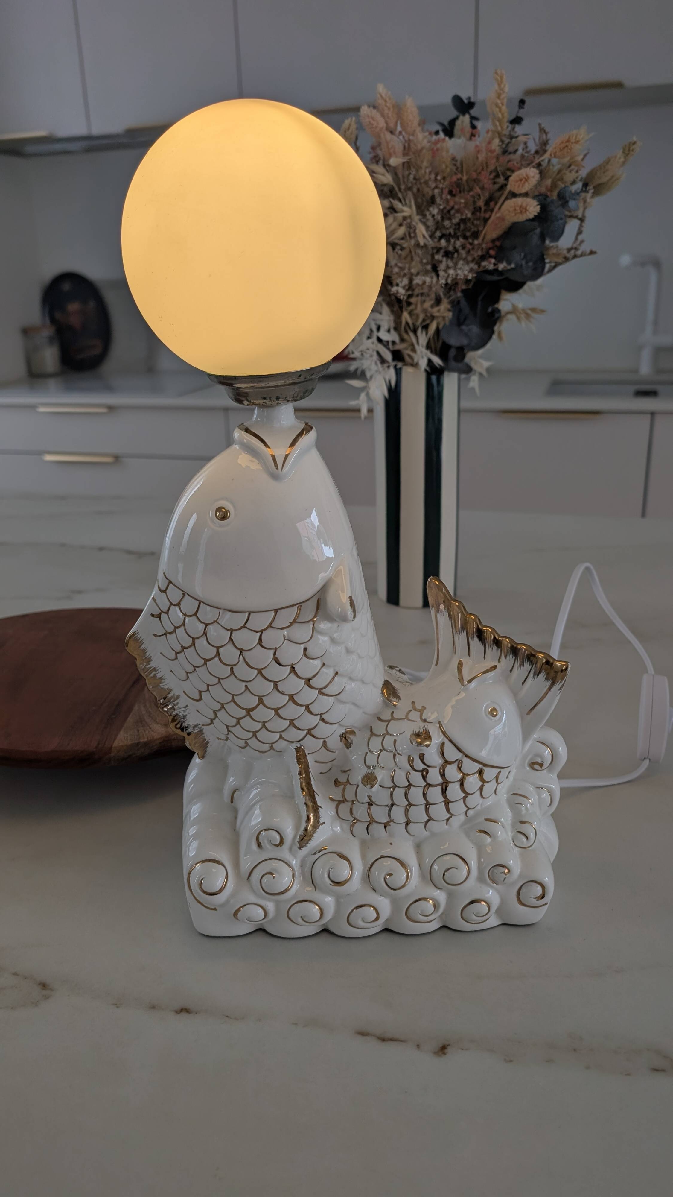 Fish Globe Lamp