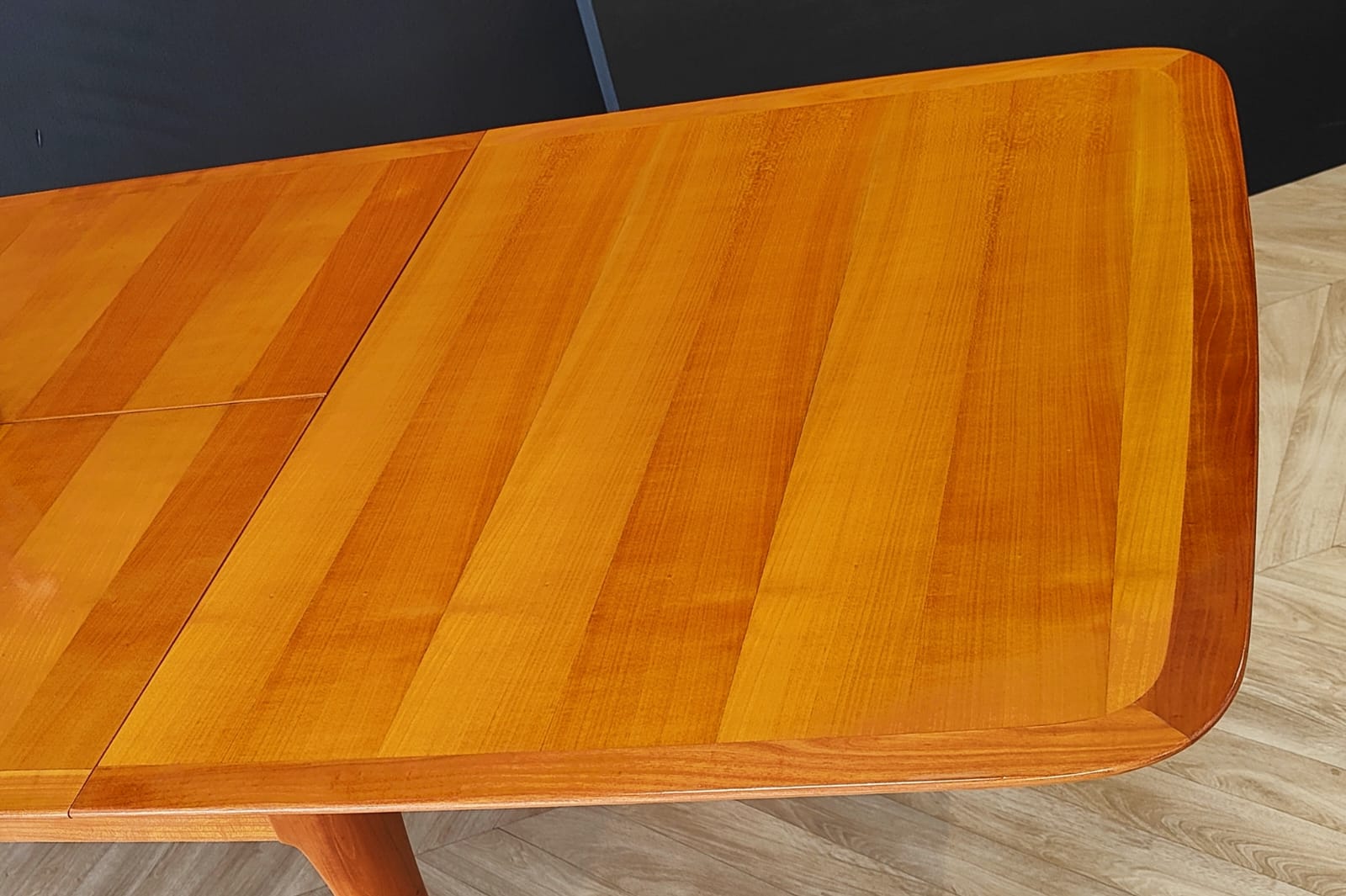 Mid century extendable dining table vintage