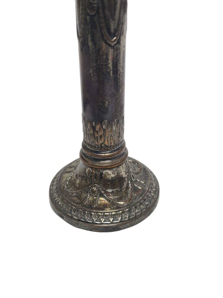 Art Nouveau French flute vase, 1900s