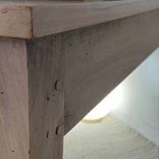 Bureau ancien à double tiroir, pieds gainés, XIXème
