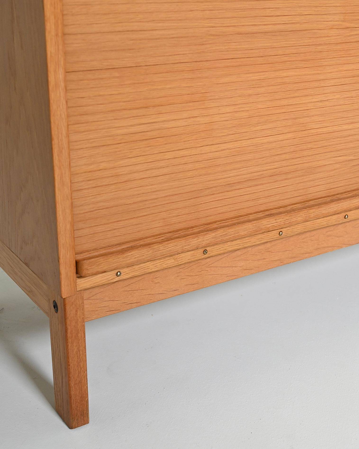 Oak cabinet with tambour doors with upper shelves, 1960s