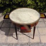 Hot water bottle table