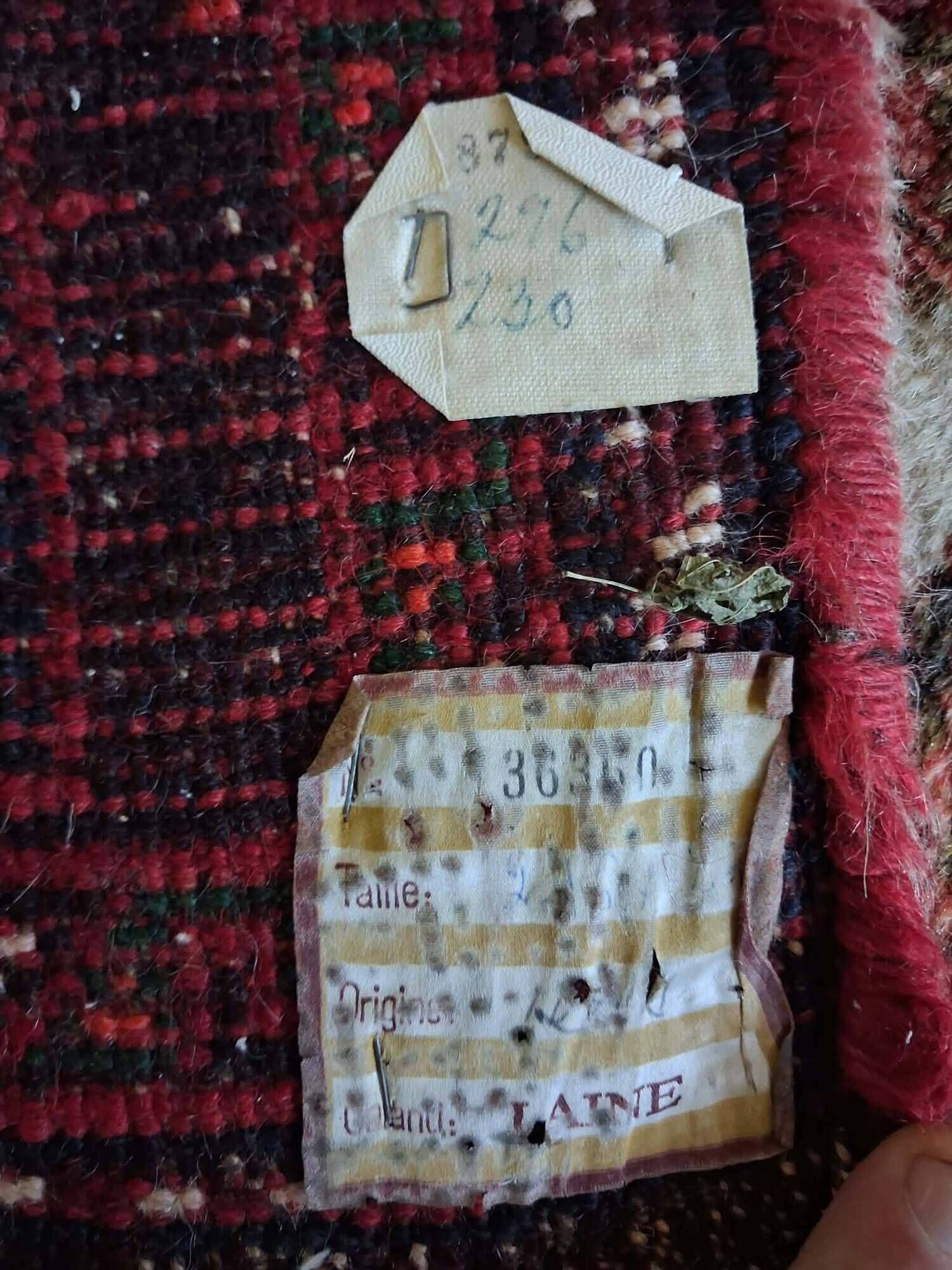 Handmade Qashqai Persian rug 296x230cm