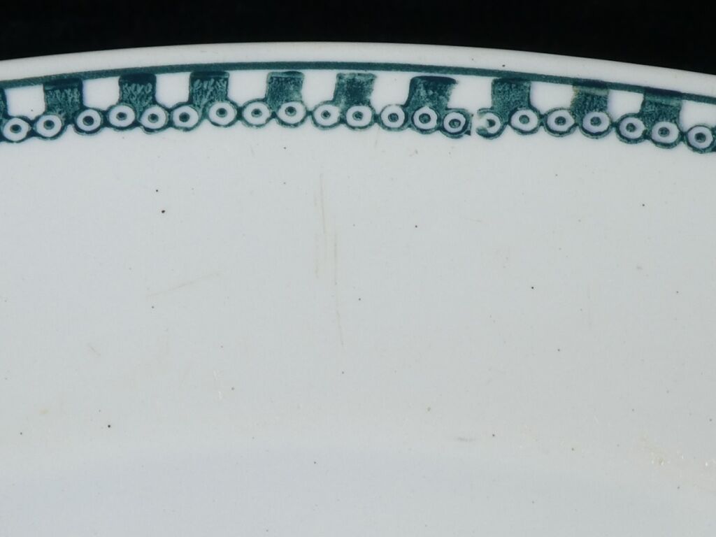 Round art deco faience dish of st amand no digoin