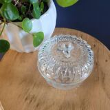 Sucrier / bonbonnière en verre ciselé