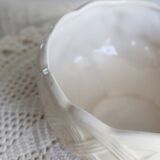 Vintage earthenware bowl with barbotine decoration - Fruit motif