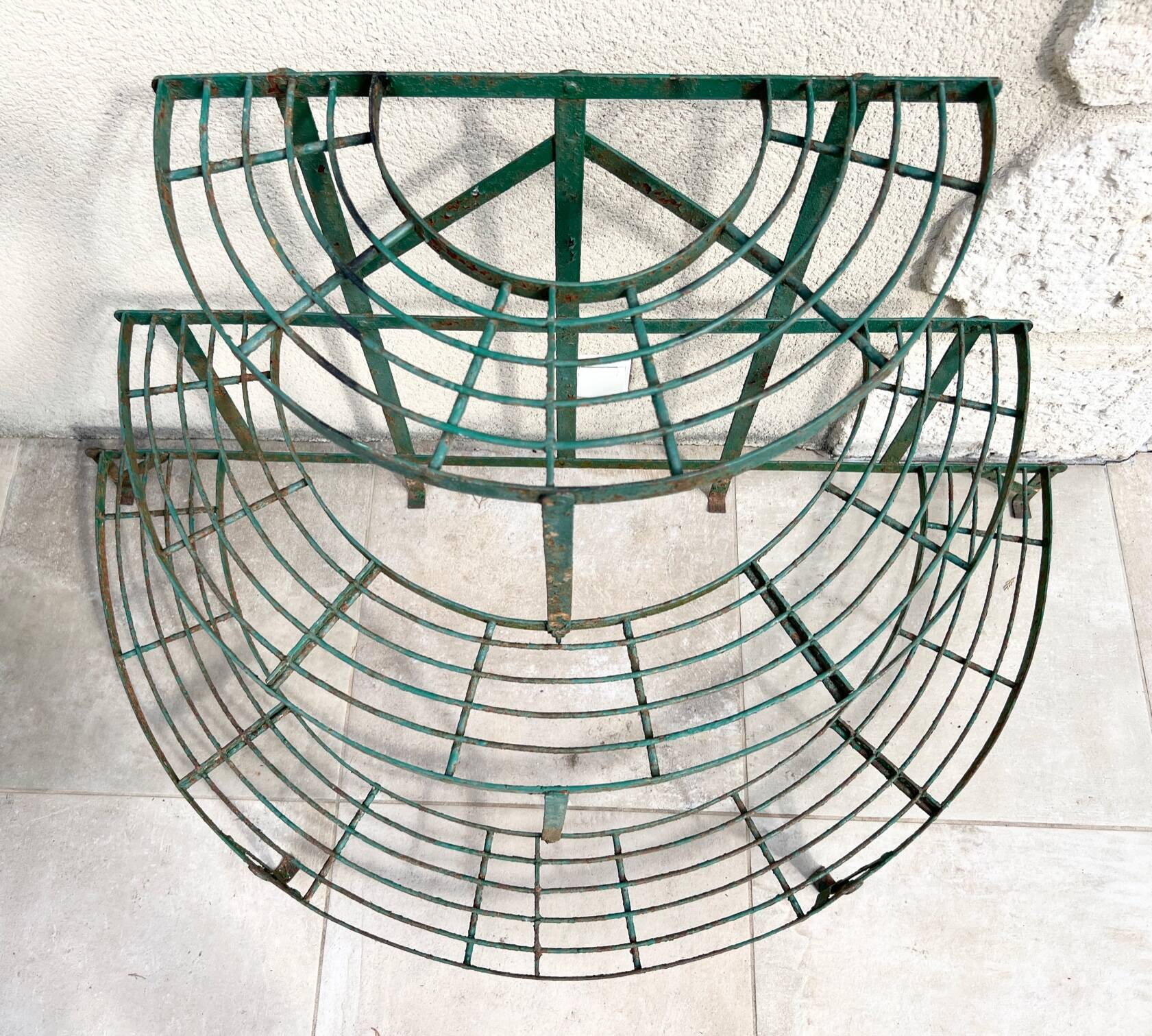 Half-moon plant holder in green wrought iron 1930