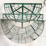 Porte plante demi-lune en fer forgé vert 1930