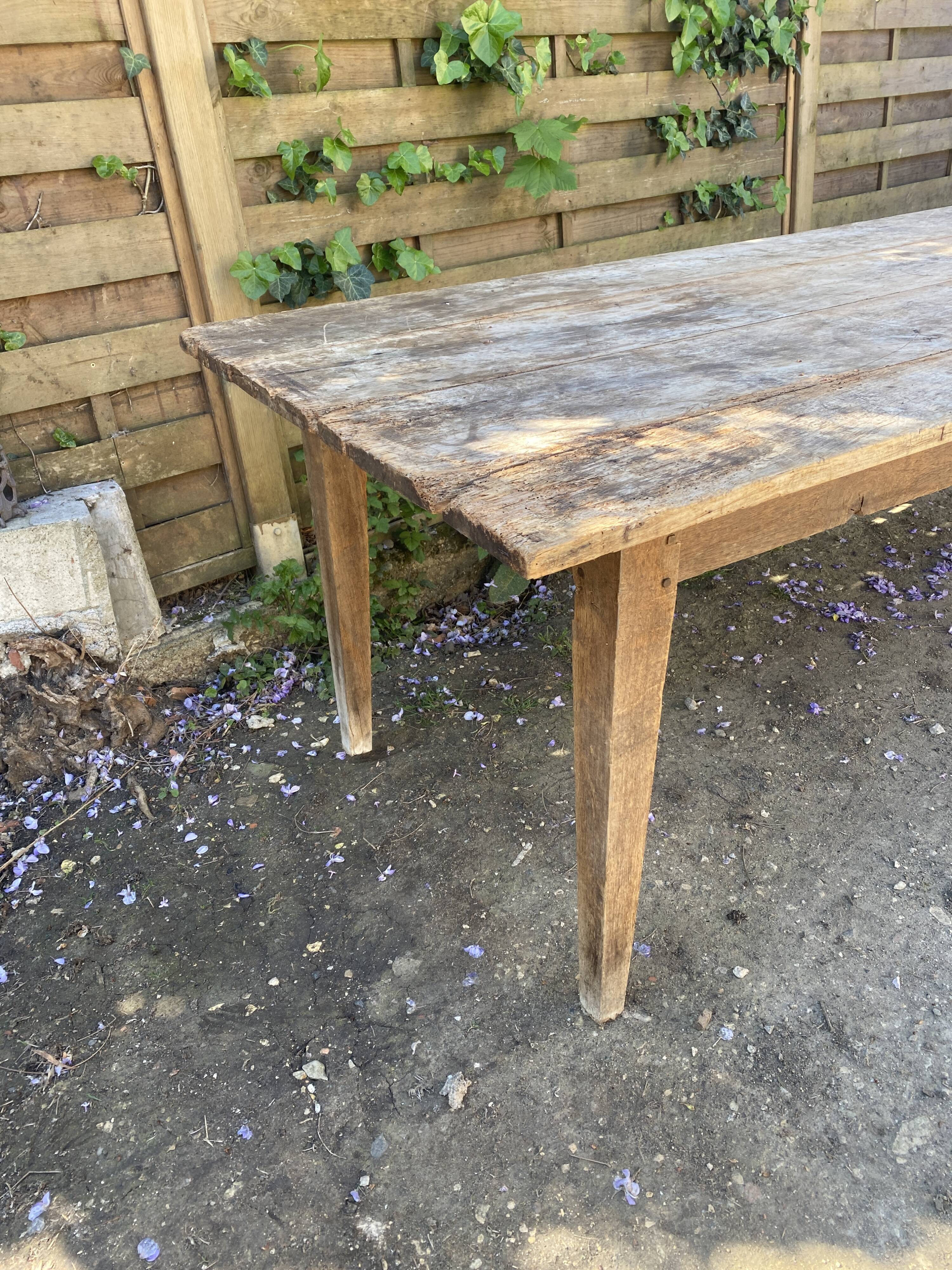 Table de ferme en chêne  à restaurer