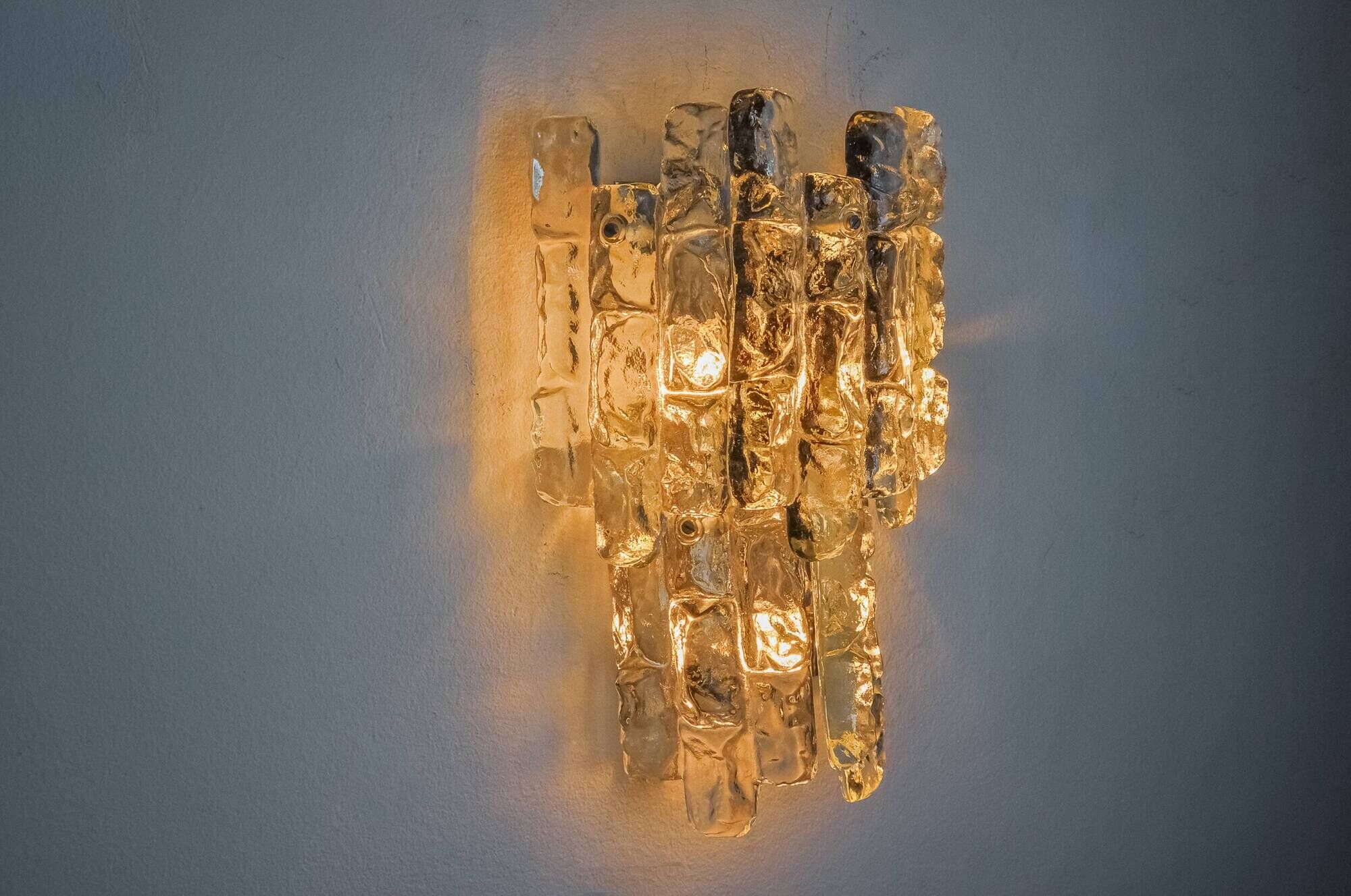 "Glaçon" wall lamp by JT Kalmar frosted glass Austria 1970