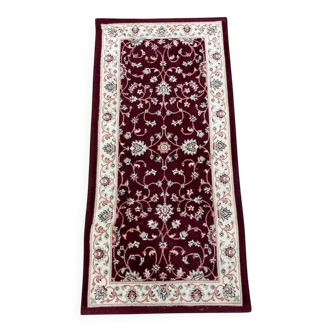 Oriental style rug 120cm x 60cm