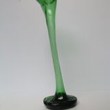 Green soliflore vase