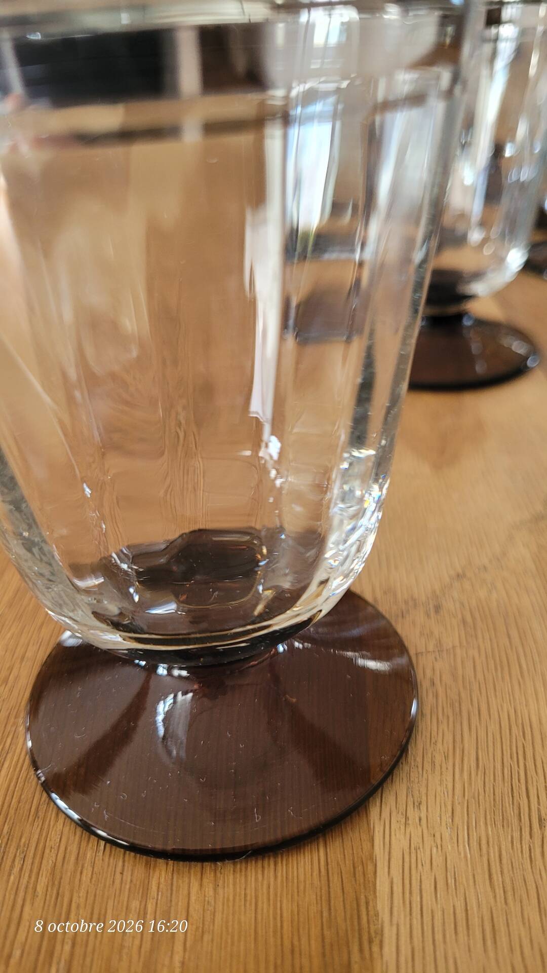 9 verres à eau vintage