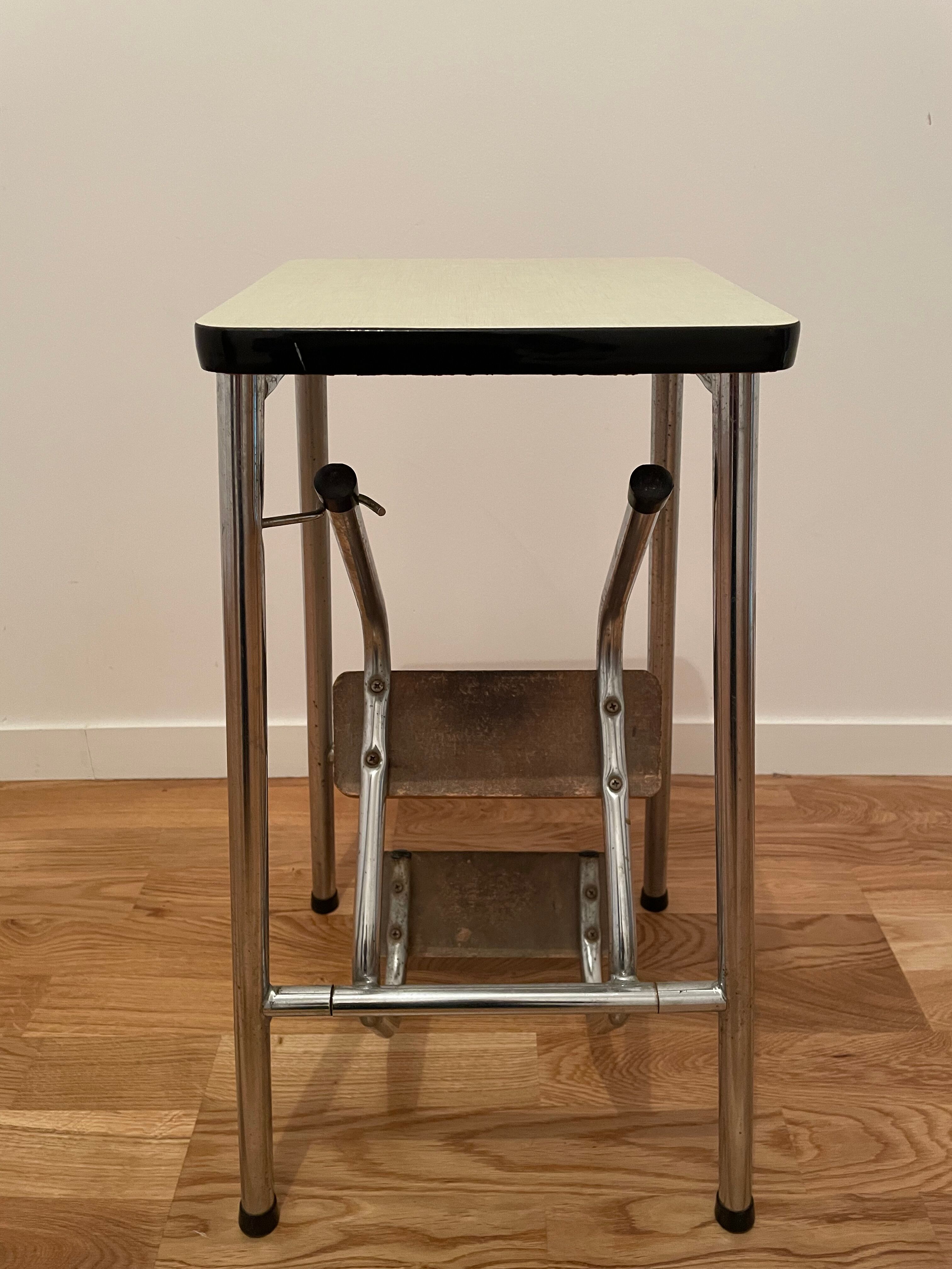 Escabeau formica vintage