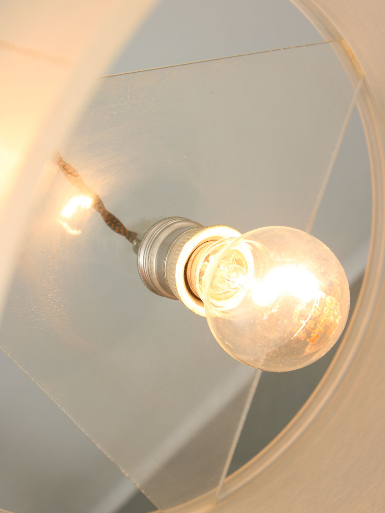 Italian vintage plexiglass pendant lamp, 80s