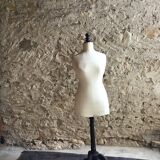 Seamstress mannequin