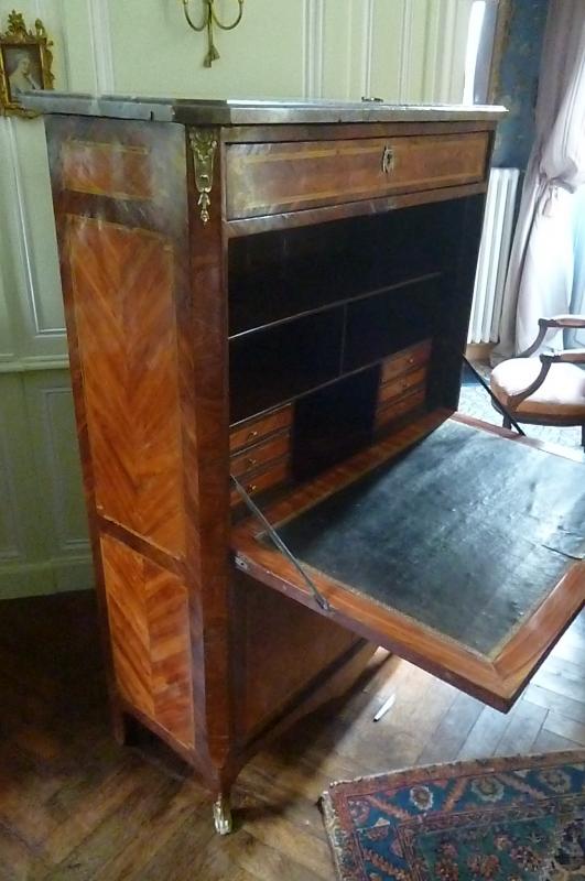 18th-century transition secretary stamped by François Bayer