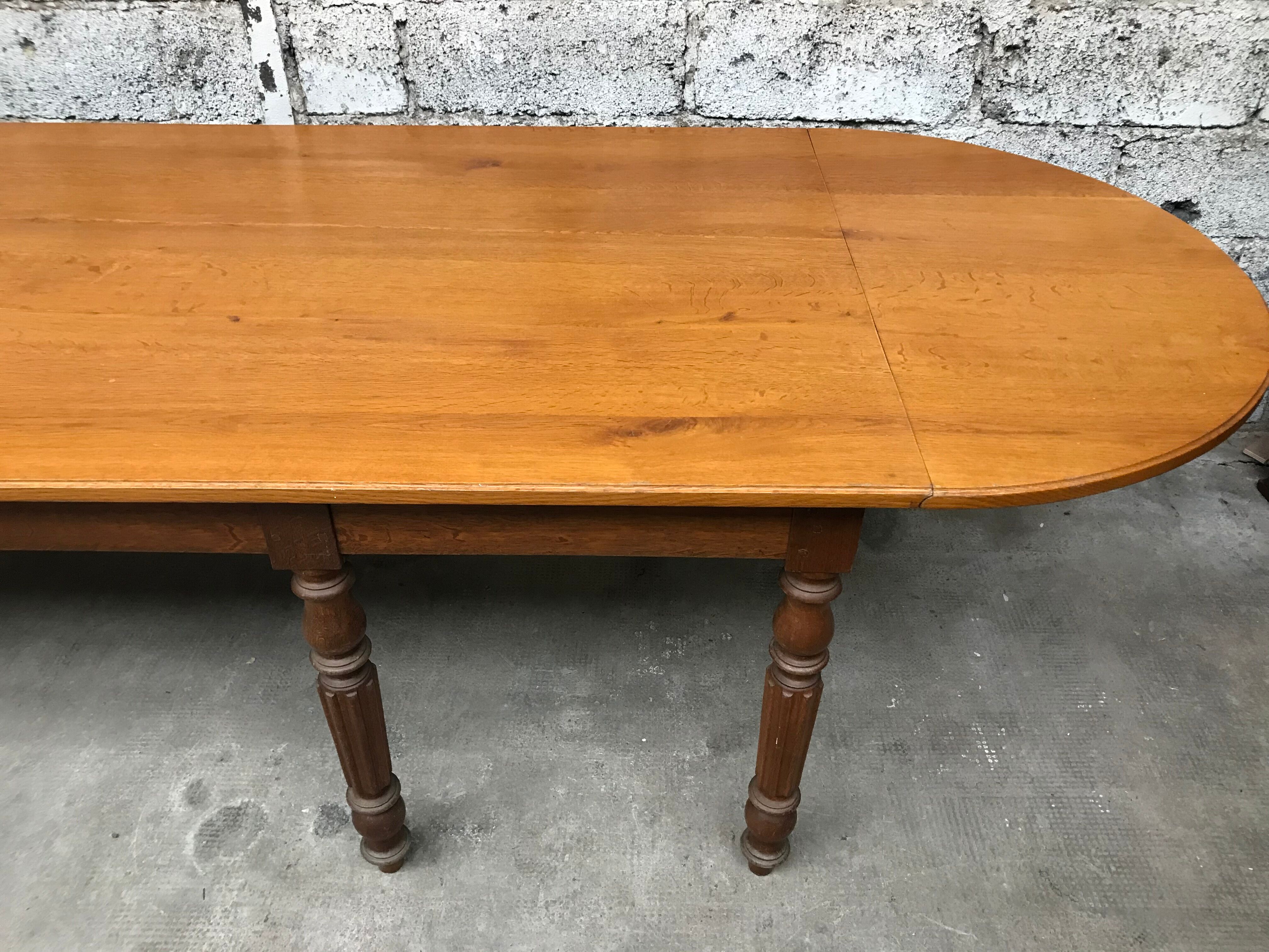 Former large oak farm table early 20th vintage