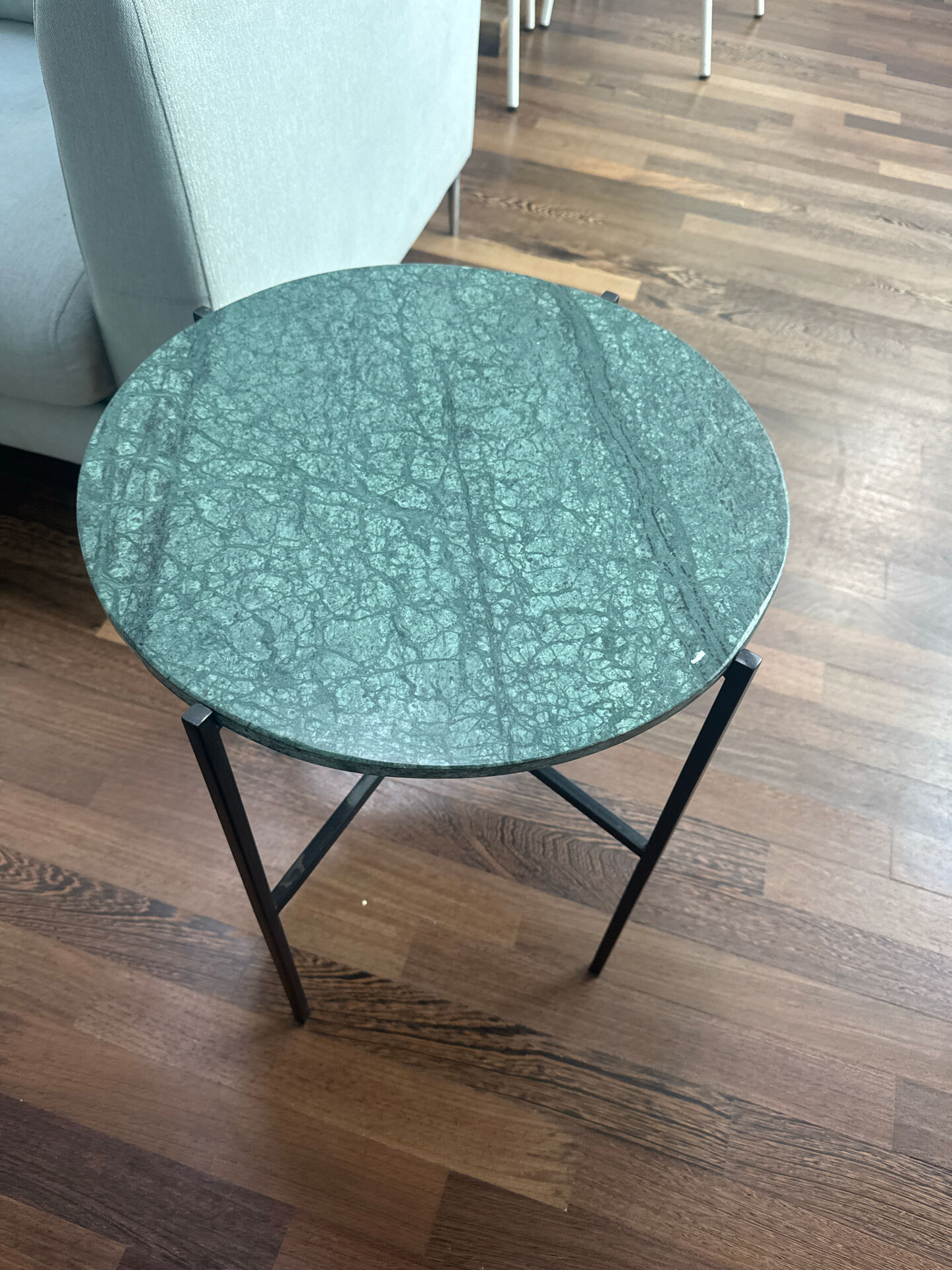 Table d’appoint