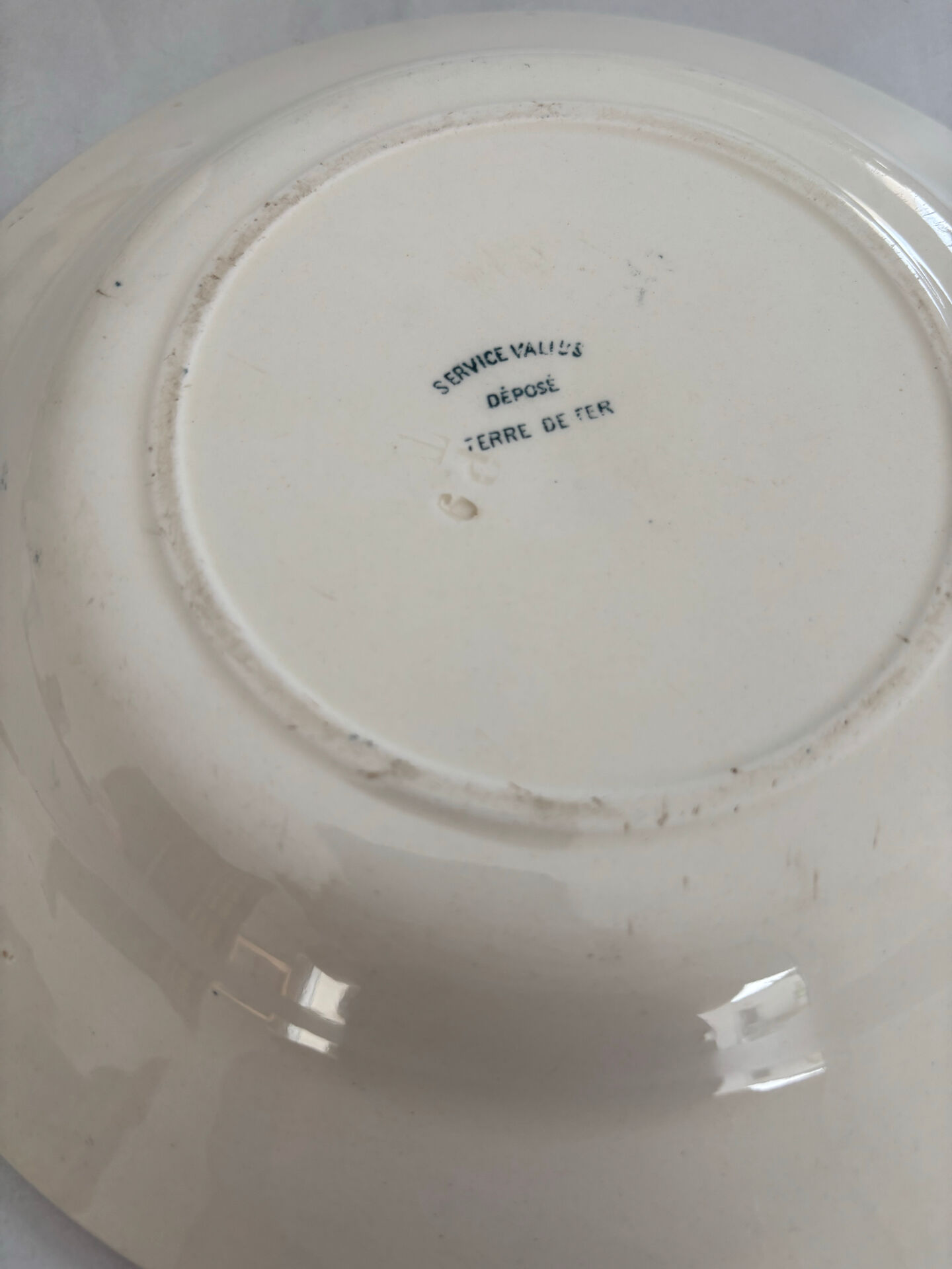 Shallow dish ironstone butterfly pattern Valius model
