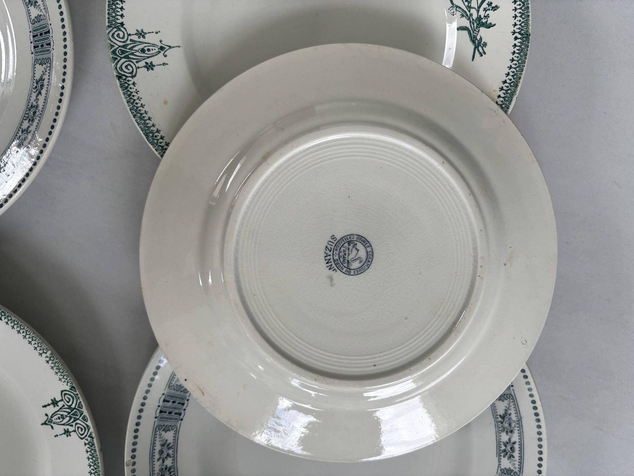 Lot 6 blue and green ironstone plates, antique French earthenware.