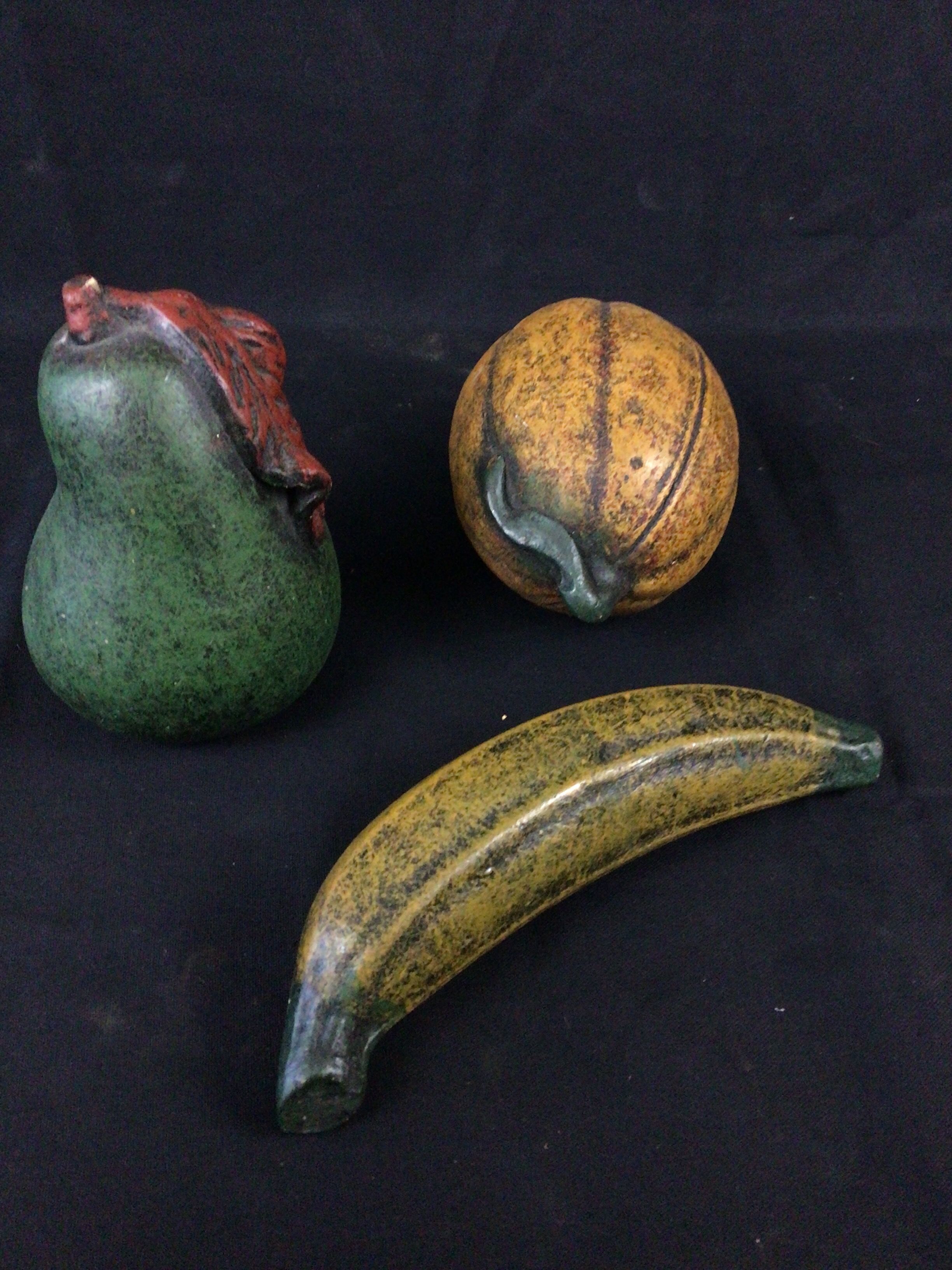 Terracotta fruit/vegetable set