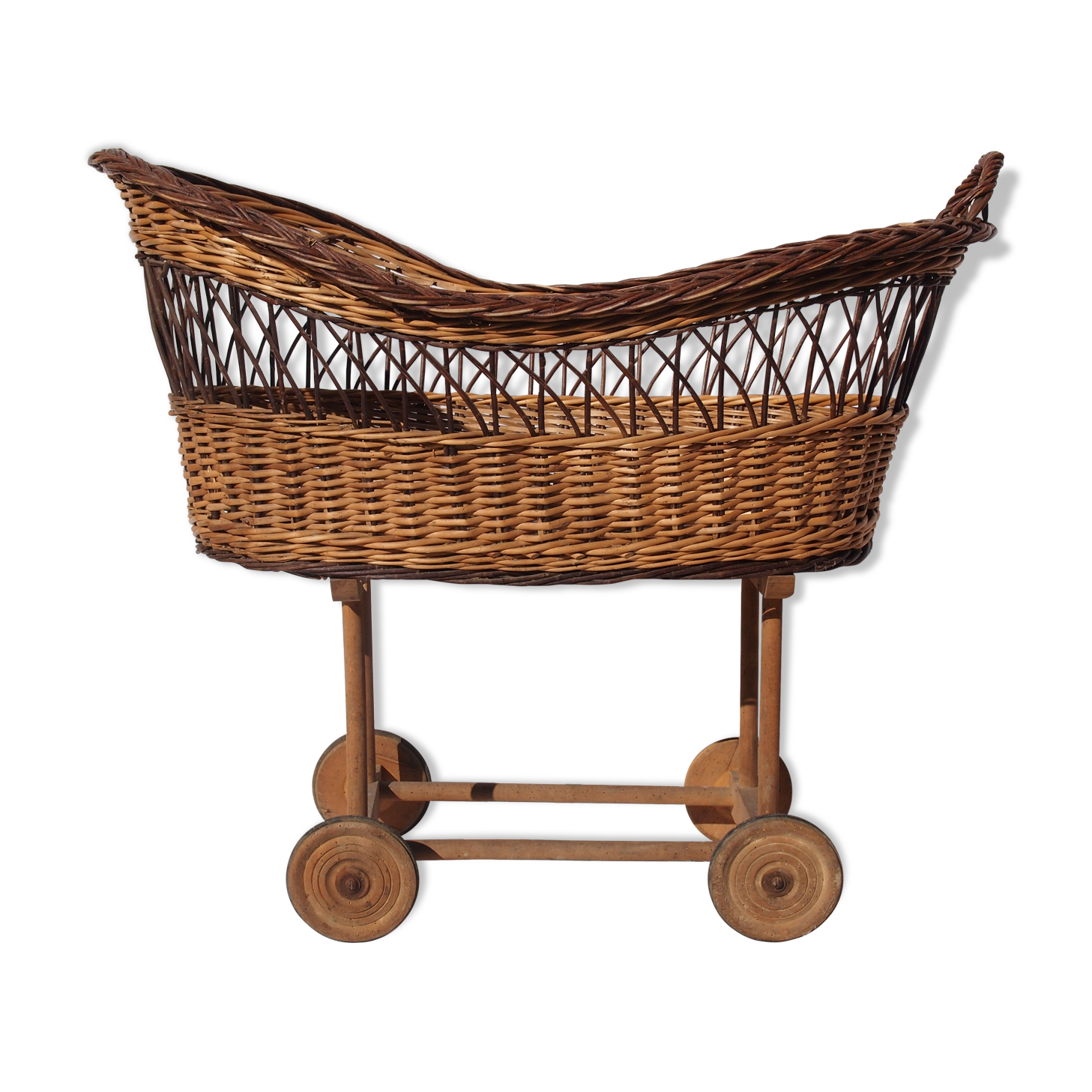 wicker cradle