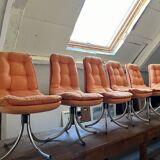 6 70s chairs