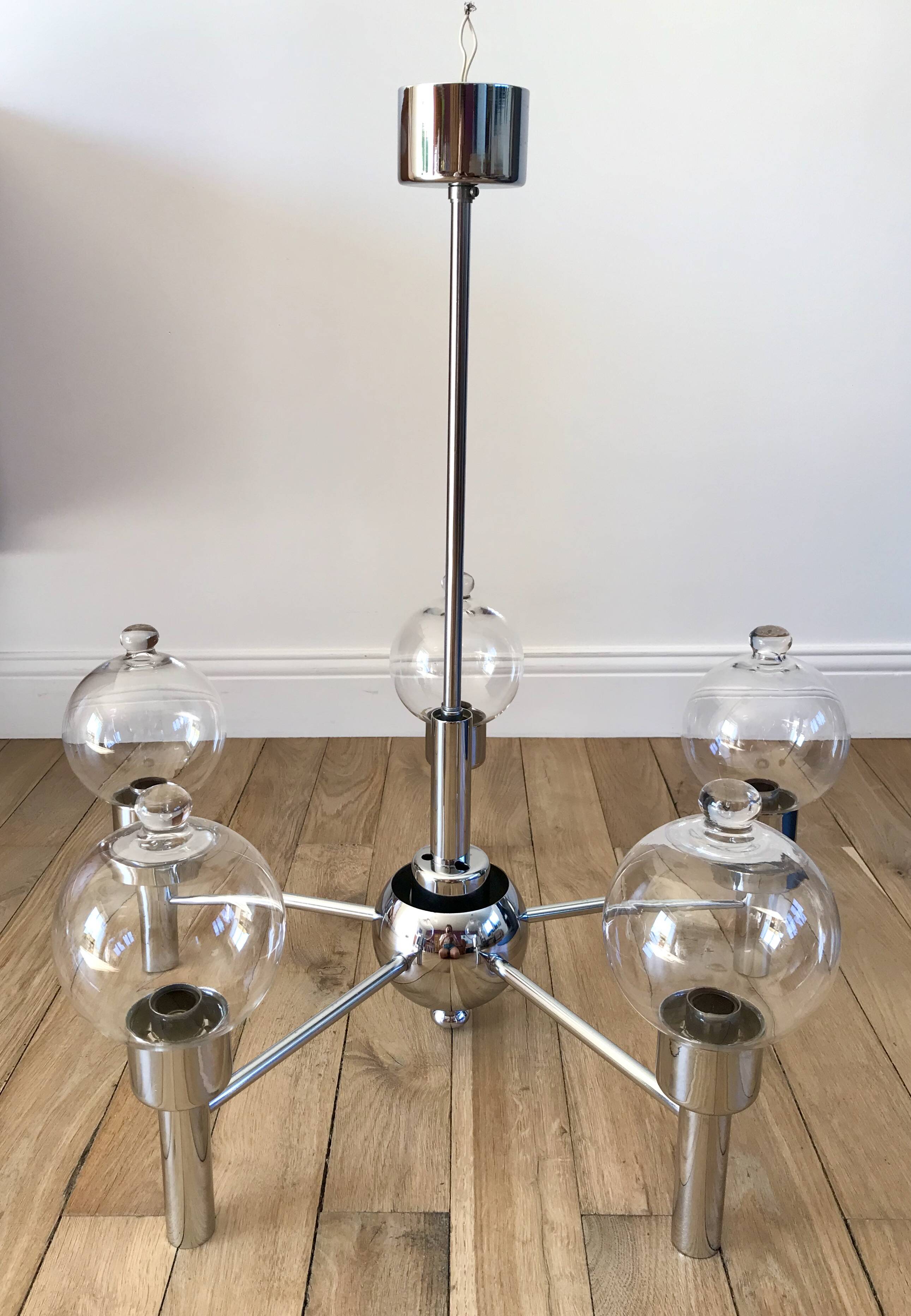 suspension design en chrome et boules en verre 5 feux Space Age années 70