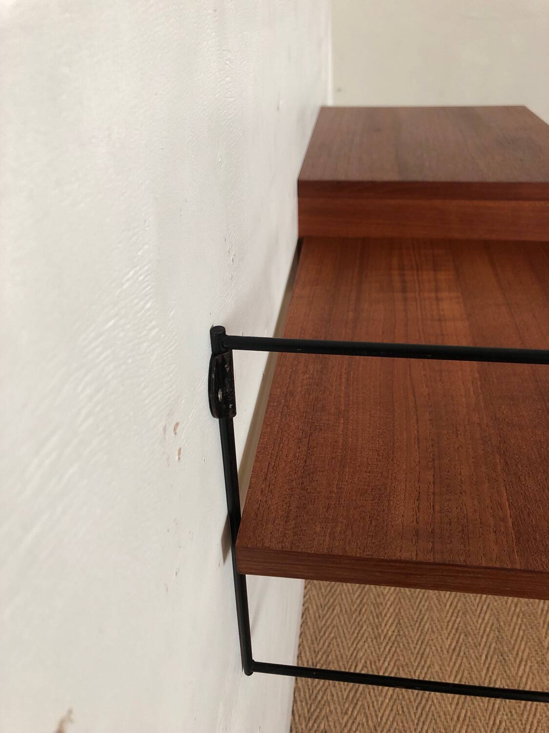 Wall console