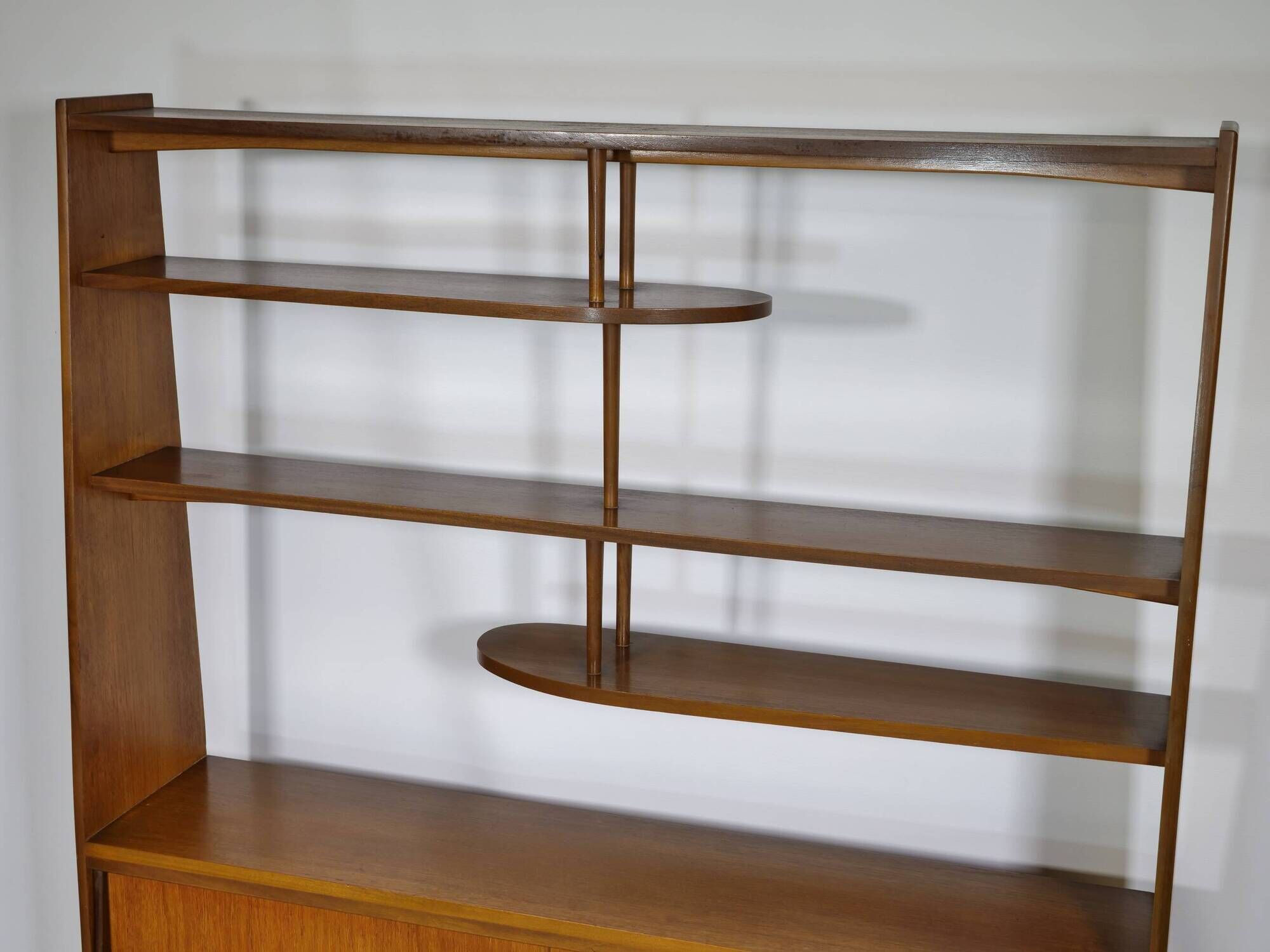 Mid-Century Highboard with Kidney Shaped Shelf in Teak, 1960s