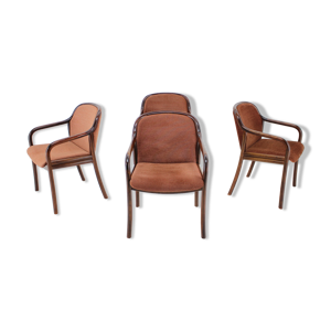 Ensemble de quatre fauteuils