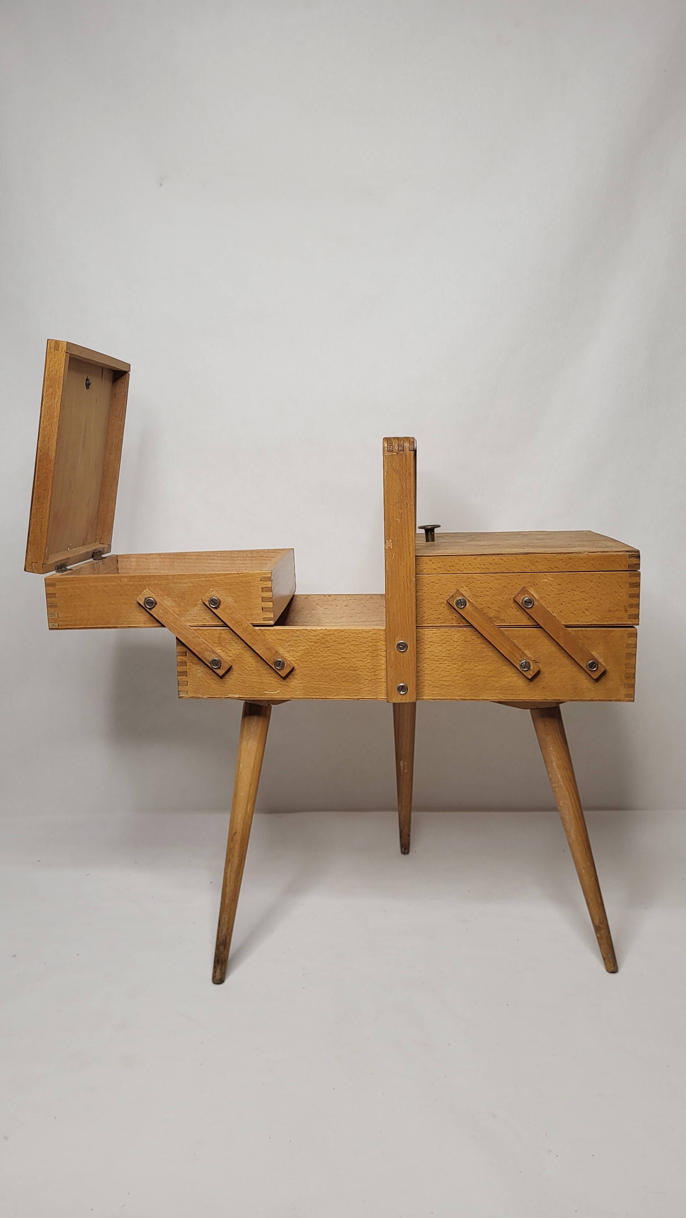 Wooden worker with spindle legs