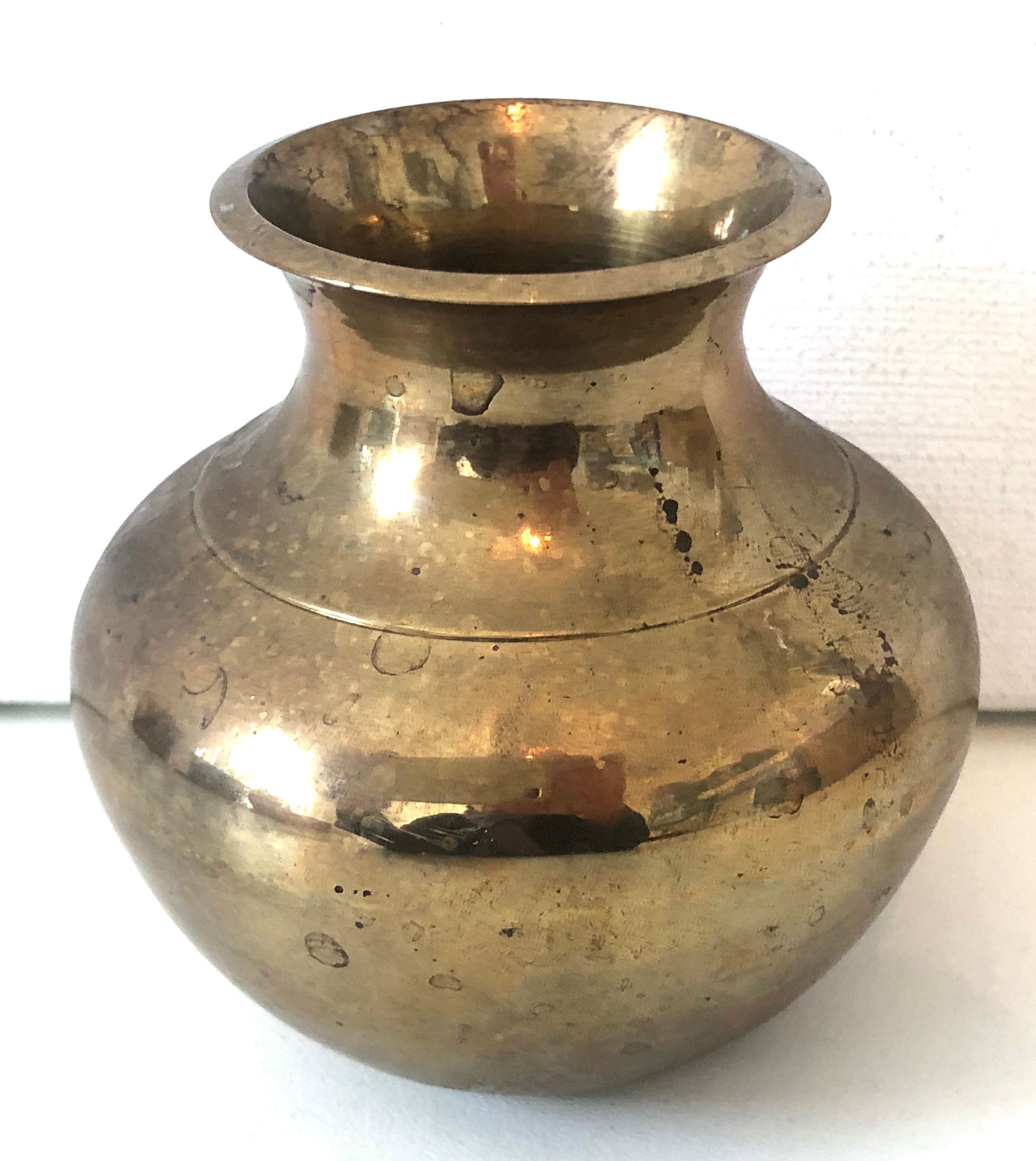 Vase laiton doré