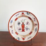 lot of two decorative plates