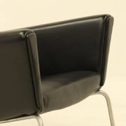 Fauteuil et repose-pieds assorti – CH445 et CH446 – par Hans Wegner