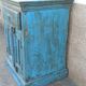 Meuble d'appoint en bois ancien bleu