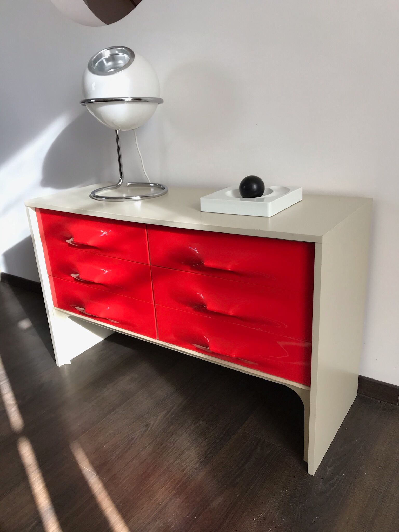Commode DF2000 de Raymond Loewy design années 70