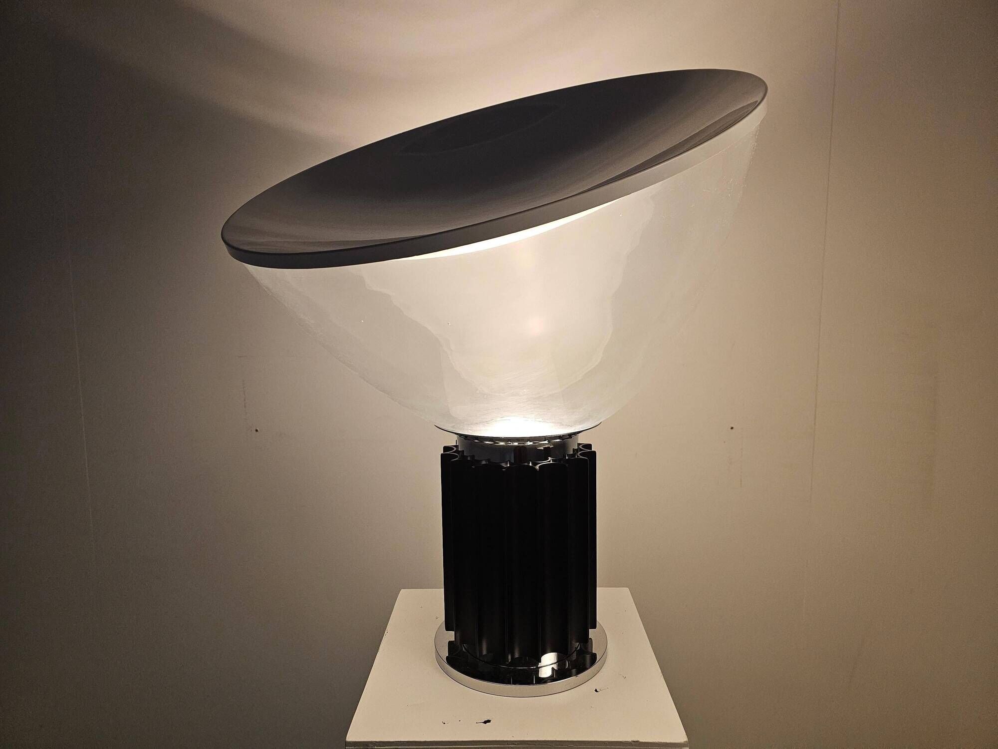 Table lamp by Achille and Pier Giacomo Castiglioni for Flos, 1970