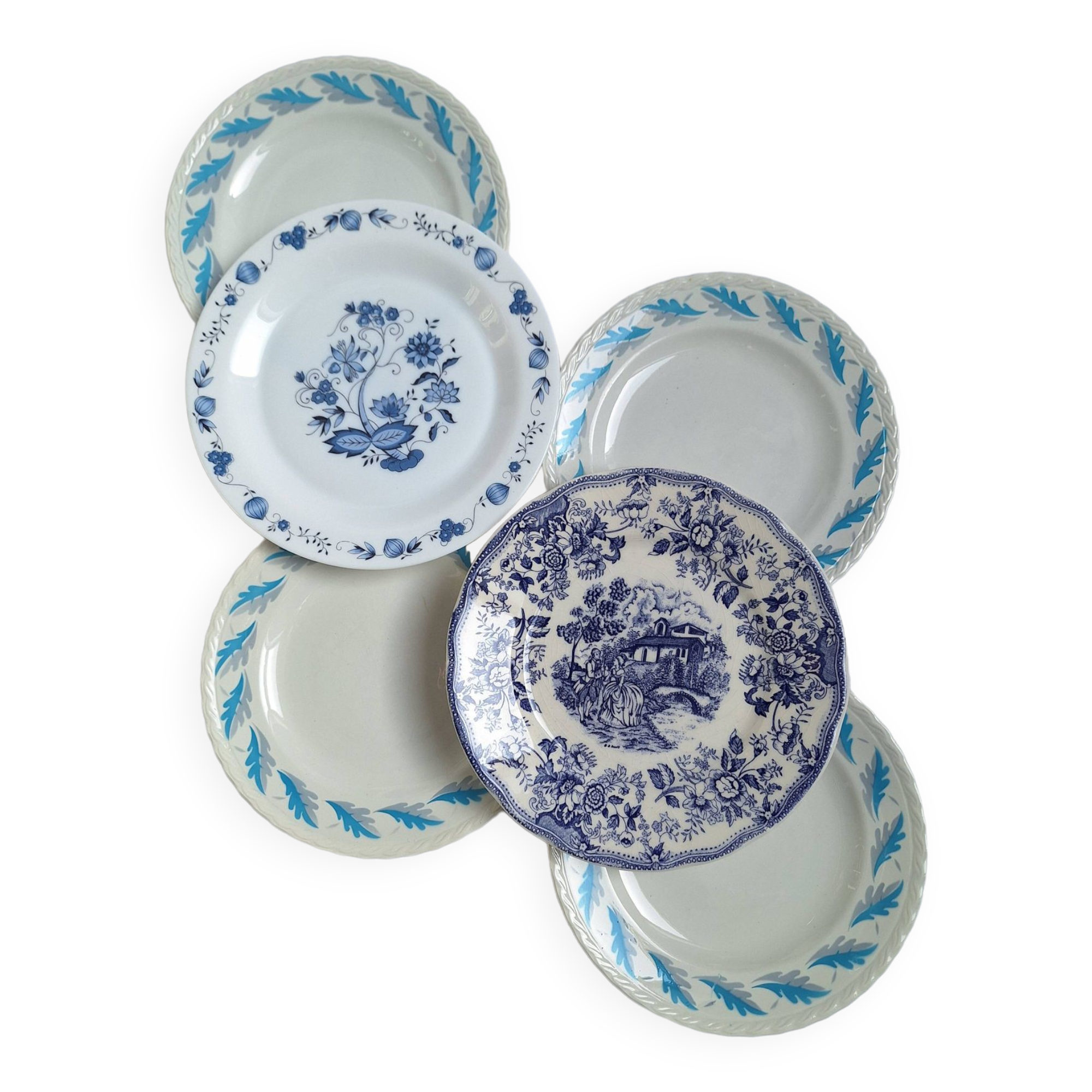 Assiettes plates bleu vintage