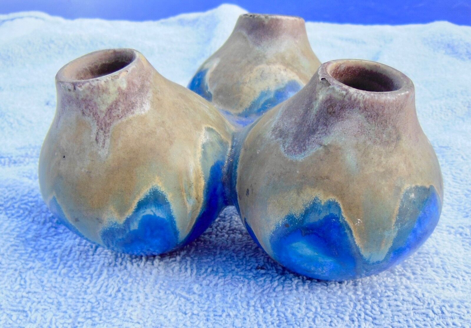 Vase 3 balls in enamelled ceramic