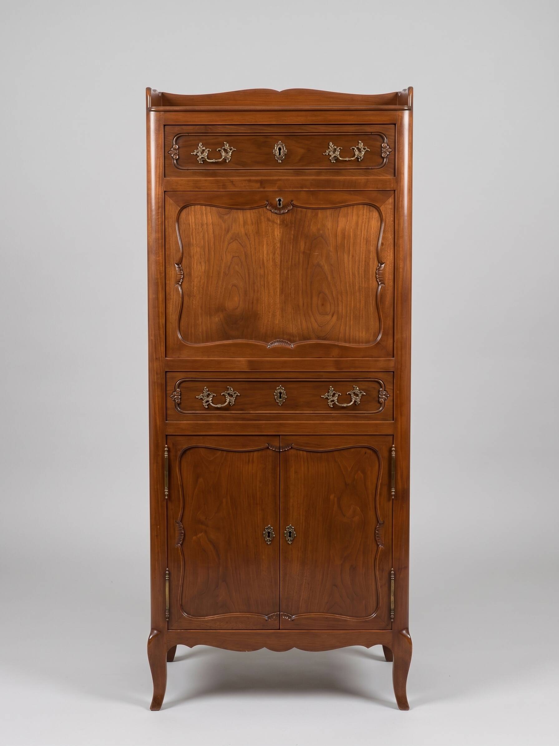 Regency secretary