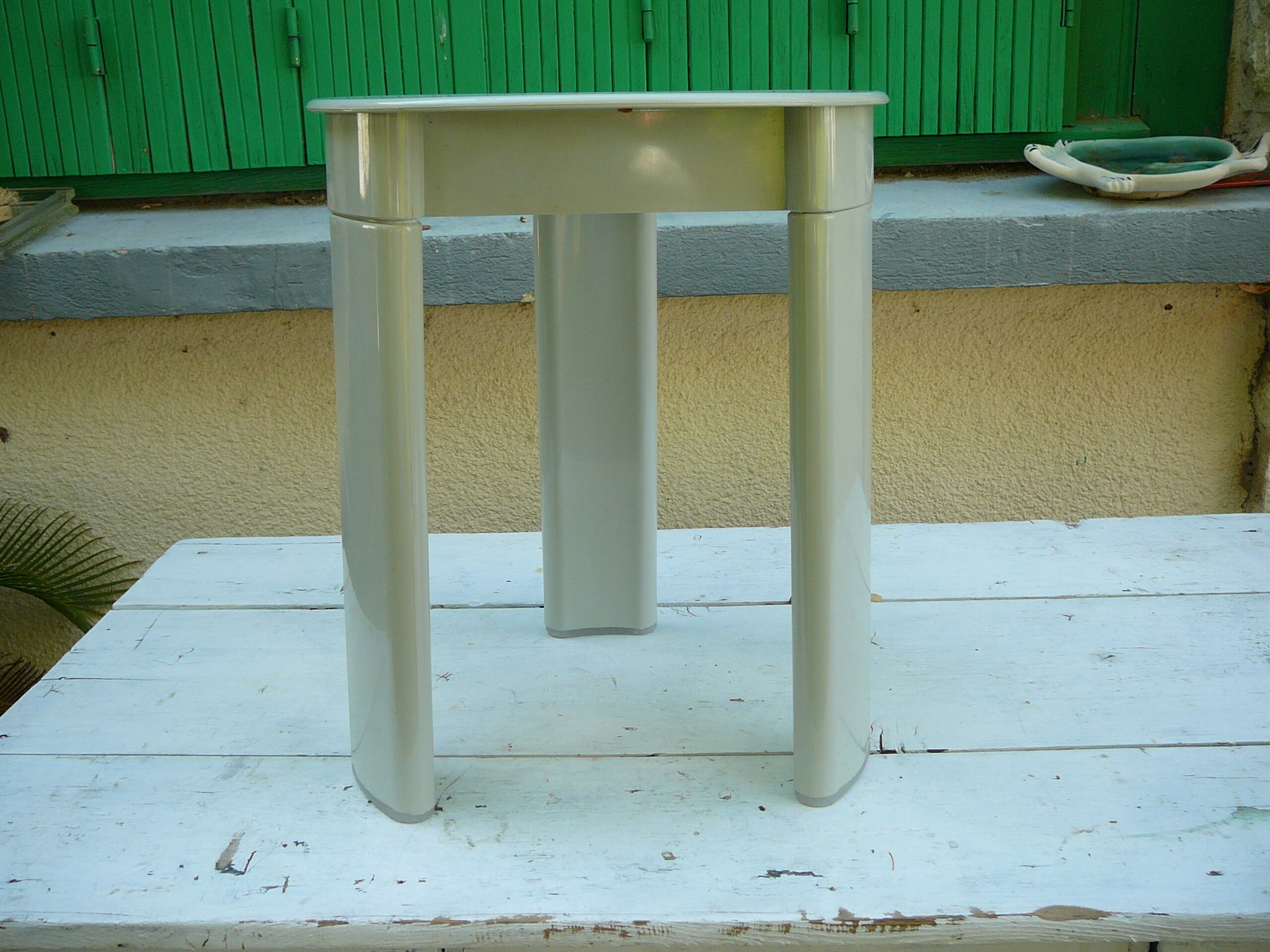 Tripod stool Olaf Von Bohr vintage grey