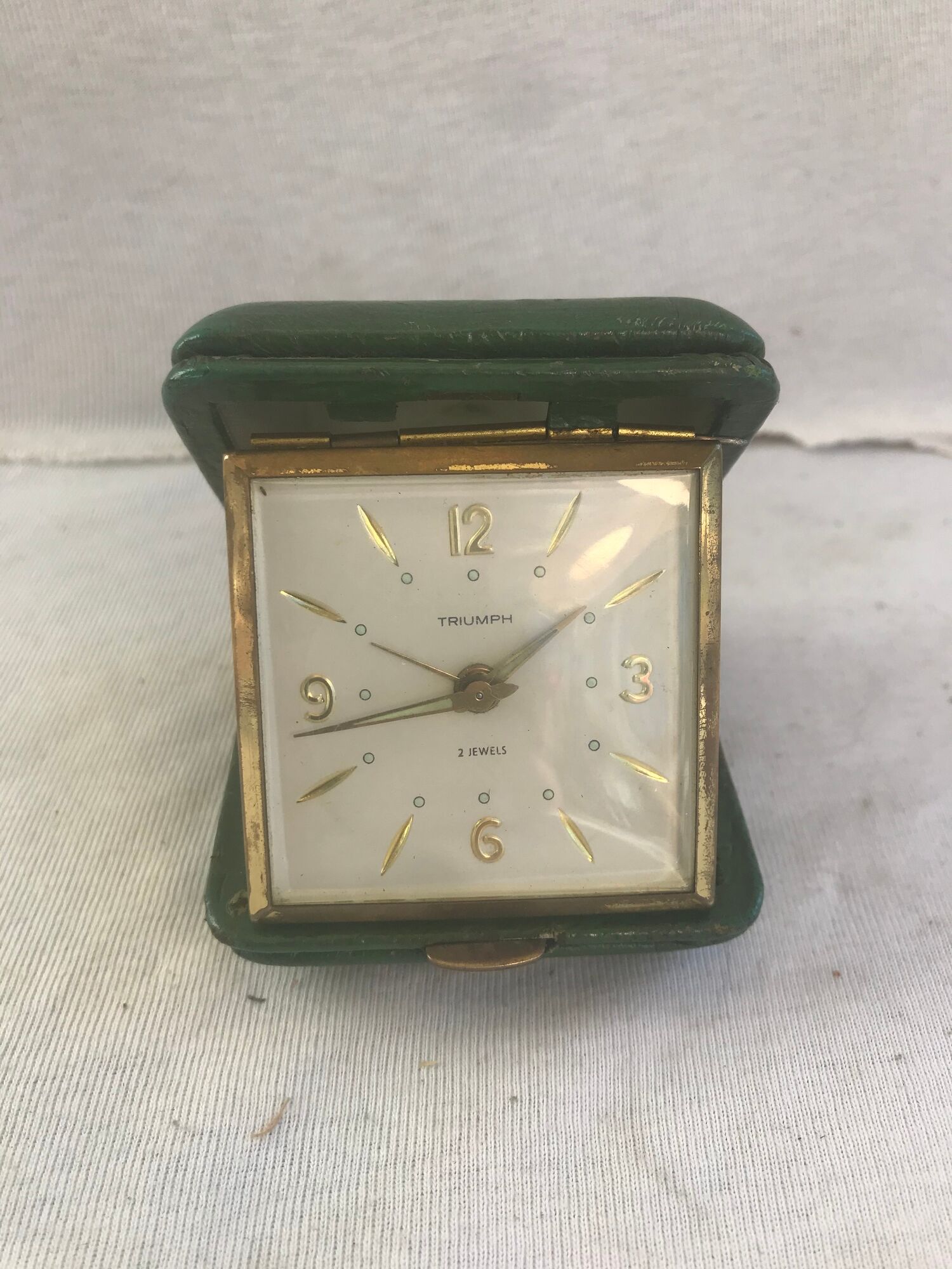 Old TRAVEL Awakening TRIUMPH 2 Jewels Laiton - Vintage Green Case