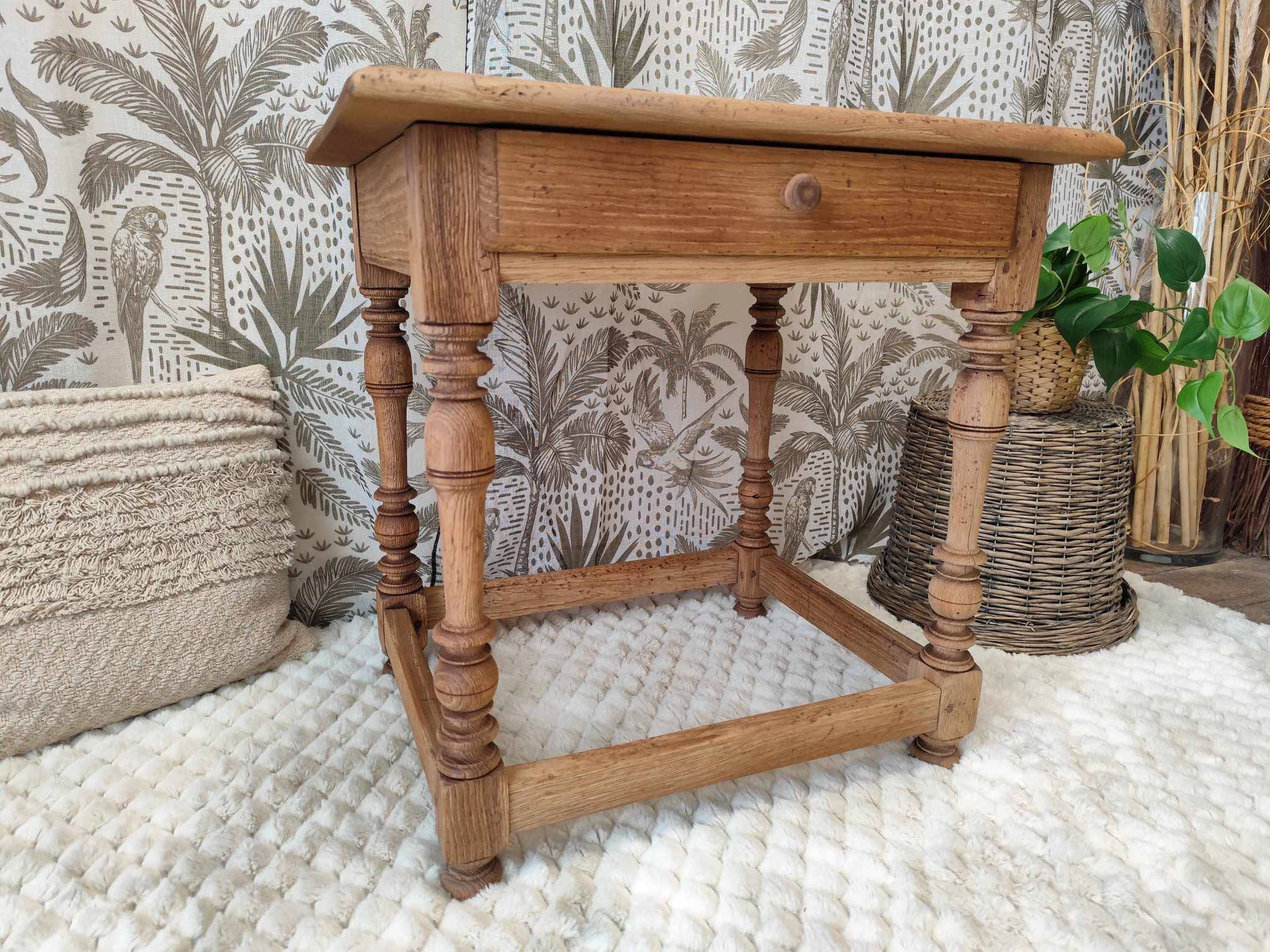 Table de chevet bois