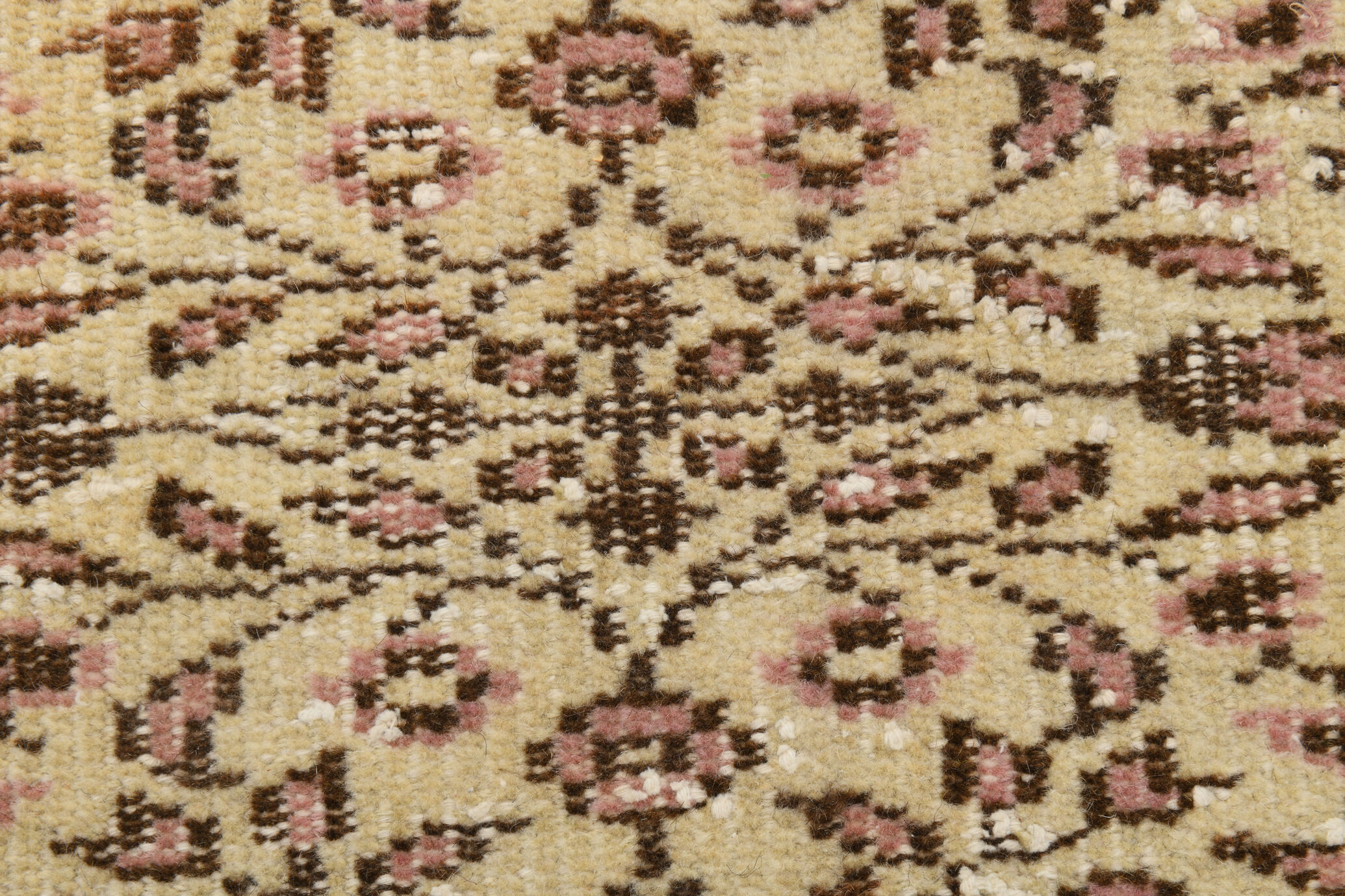 Hand-made vintage rug 303x206cm
