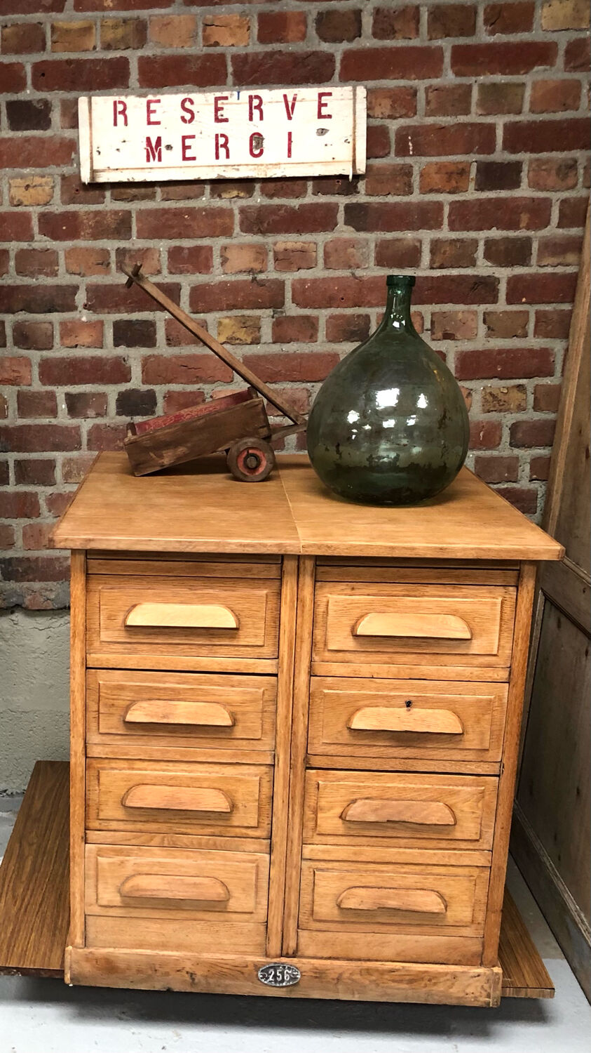 Ancien meuble de métiers chêne