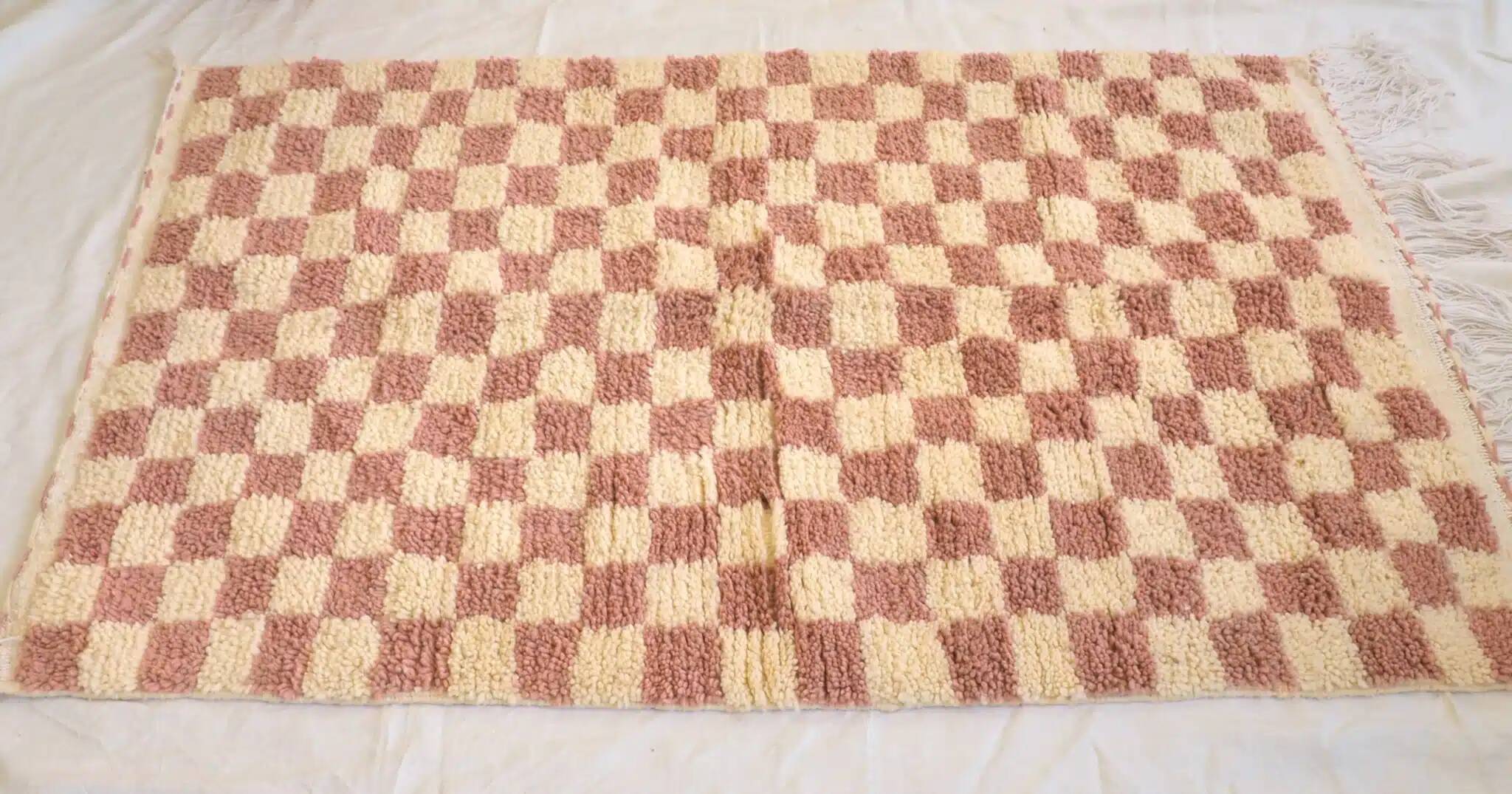 Beni Ouarain rug, old pink checkerboard