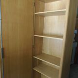 Armoire vintage en bois brut, étagères bois modulables.