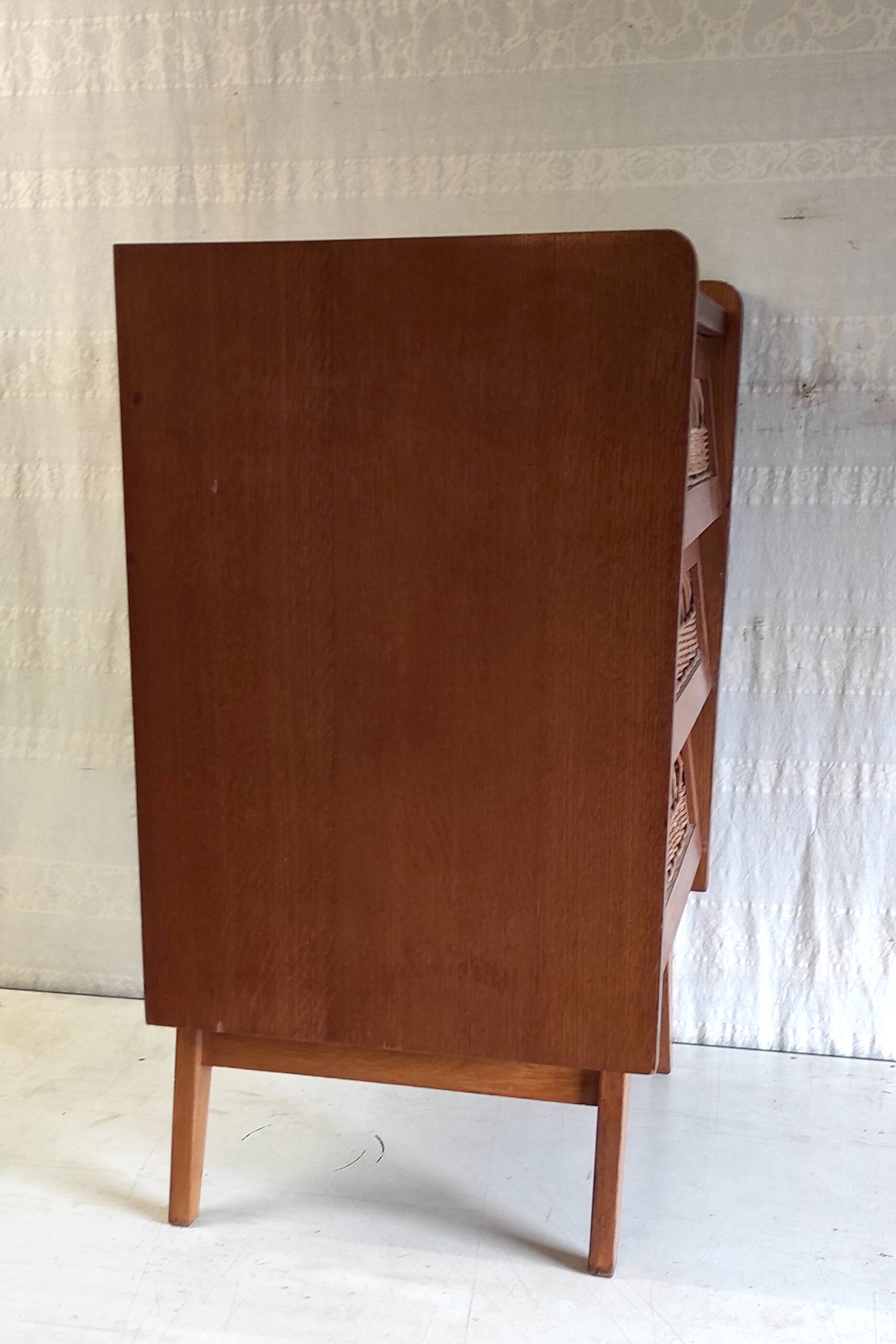 Vintage solid wood chest of drawers with rattan decor - 60s/70s